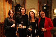 07D26EFE-9736-44B8-B21A-4D8132DFF51C